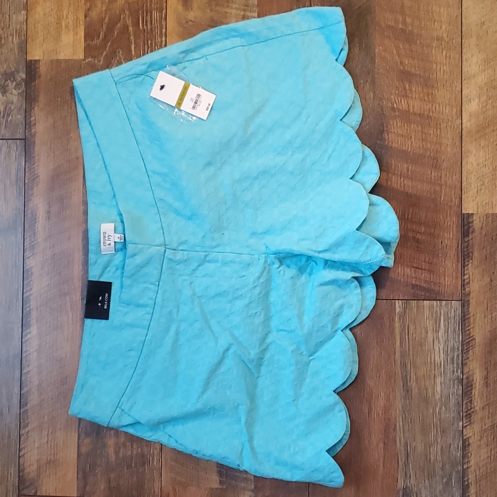 Crown & Ivy Aqua Shorts with Scalloped Edge - washed but new without tags